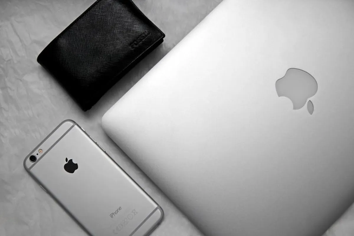 Apple Investor Relations Guide: Earnings, Filings, and Insider Buying