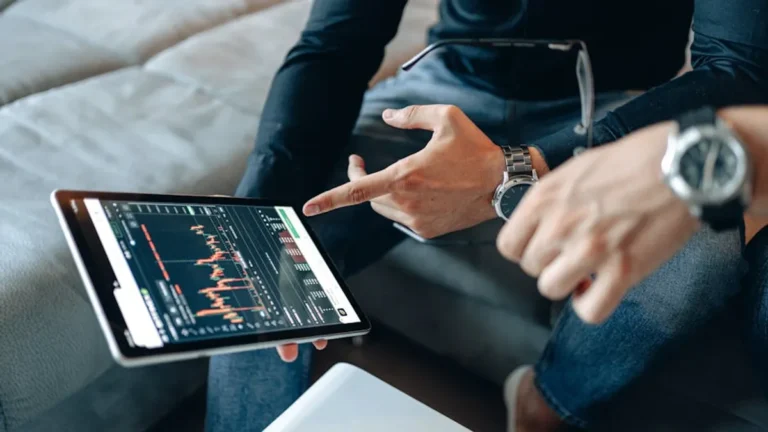 Best Stocks to Watch: Research Checklist