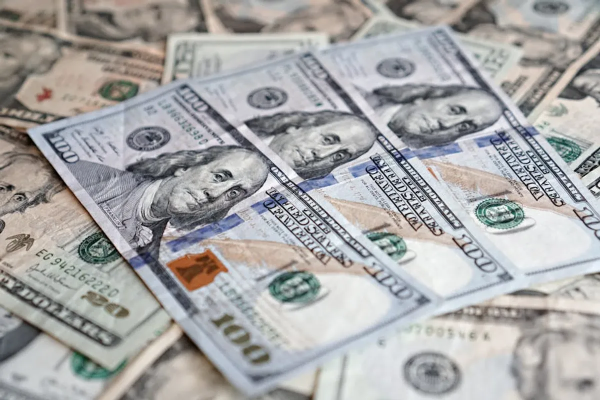 How Cash Reserves Affects Tesla Stock Analysis