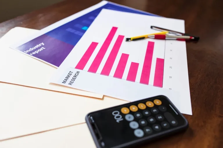 How Gross Margin Affects Apple Stock Analysis