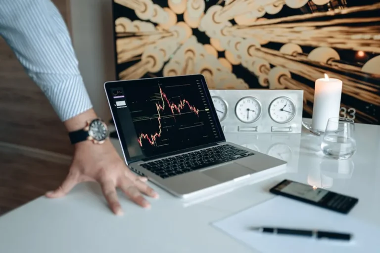 How to Read investor relations Before Investing