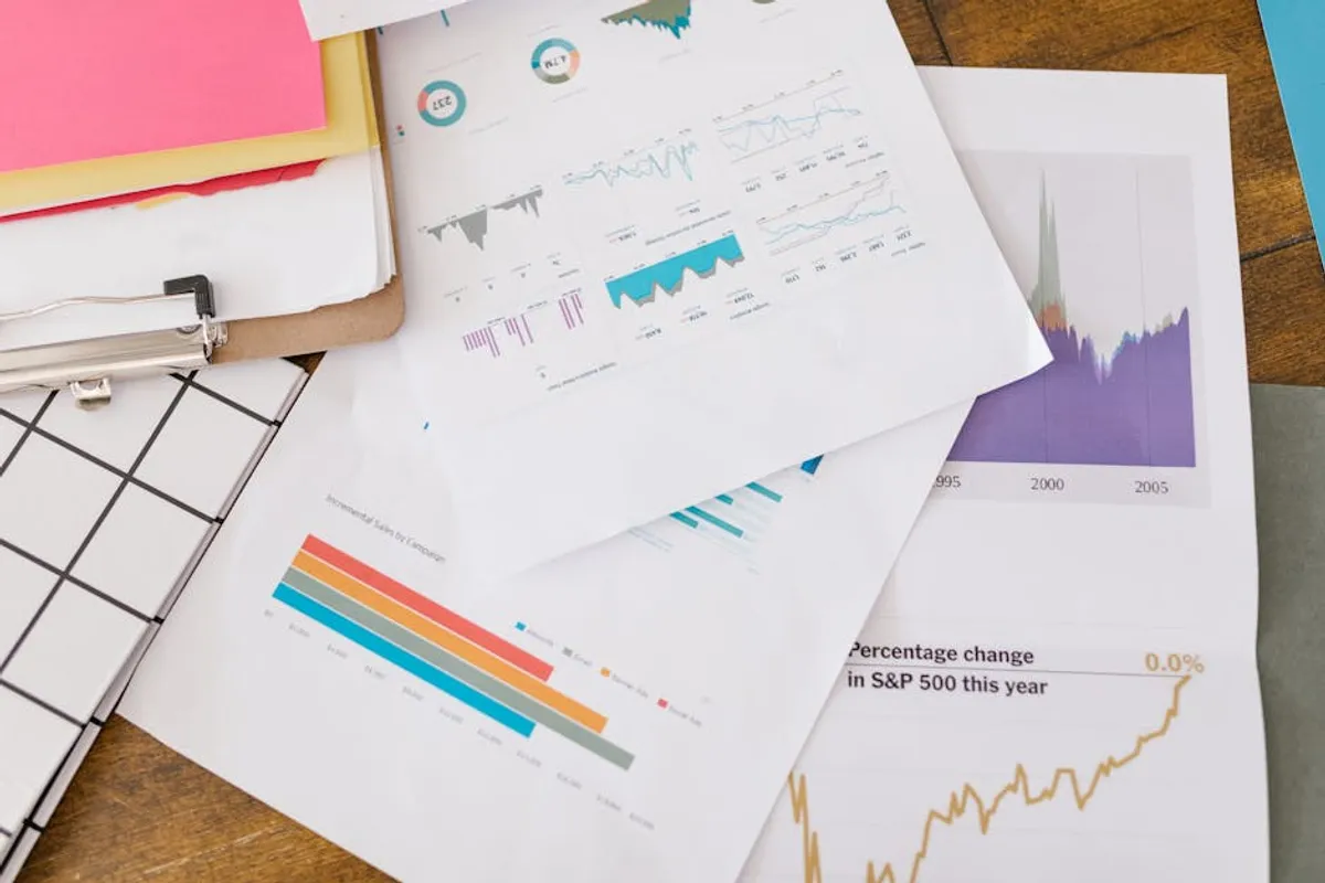 How valuation metrics Affect Investor Confidence