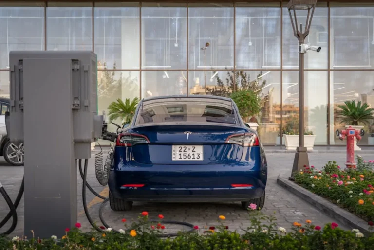 Tesla Investor Relations Guide: Earnings, Filings, and Insider Buying
